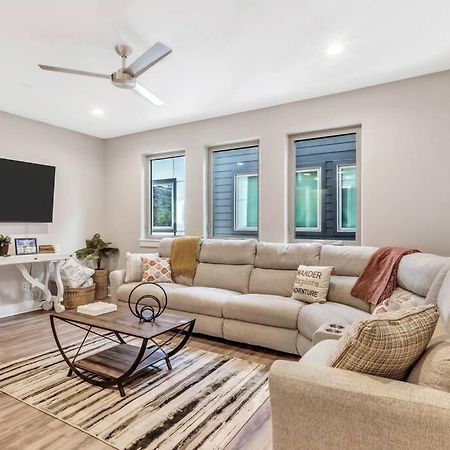 Private Rooftop Patio + 4 Story Home In Downtown Fw Fort Worth Eksteriør billede