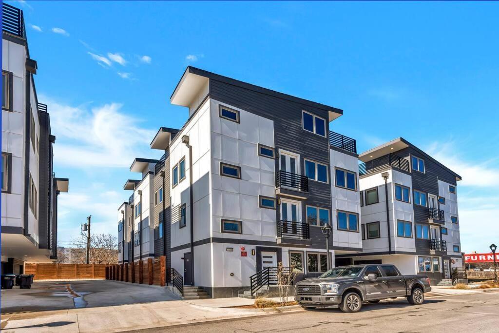 Private Rooftop Patio + 4 Story Home In Downtown Fw Fort Worth Eksteriør billede