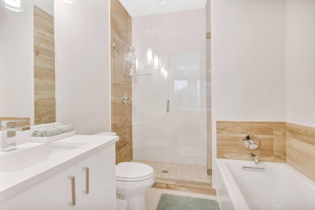 Private Rooftop Patio + 4 Story Home In Downtown Fw Fort Worth Eksteriør billede