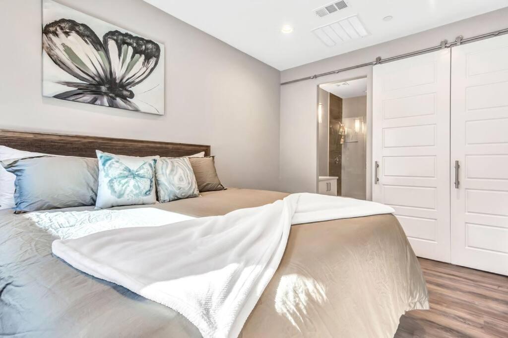 Private Rooftop Patio + 4 Story Home In Downtown Fw Fort Worth Eksteriør billede